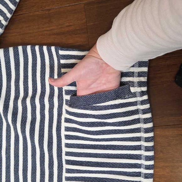 J. CREW BLUE & WHITE STRIPED NAUTICAL HOODIE SWEATSHIRT POCKETS XS - Picture 8 of 9